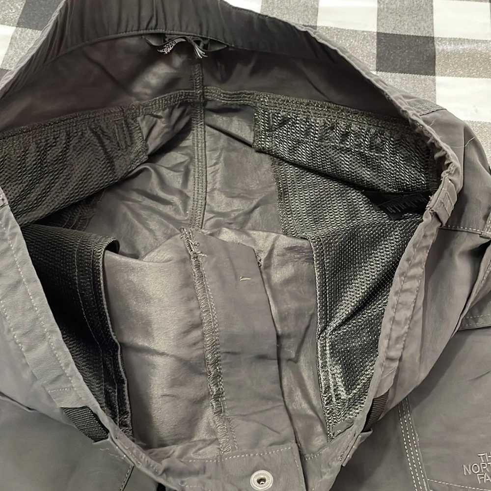 The North Face Men’s Gray Cargo Shorts